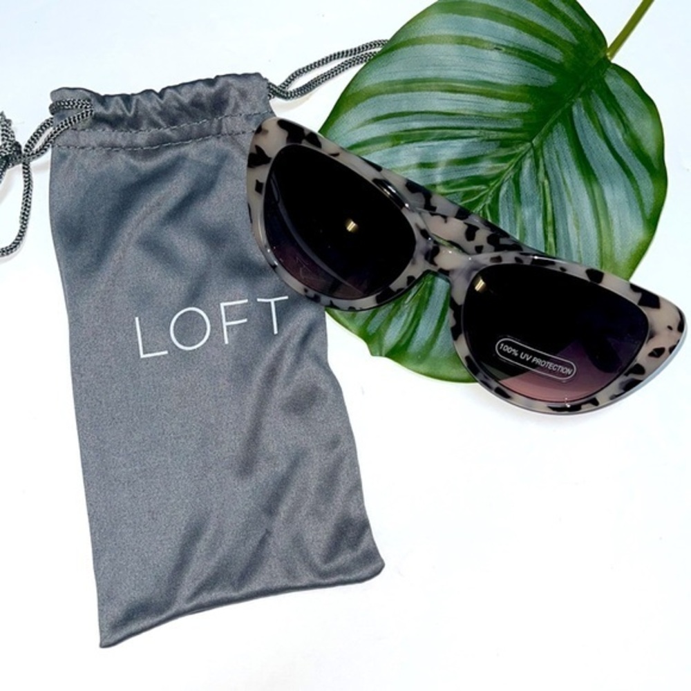 Loft Animal Print Round Sunglasses
